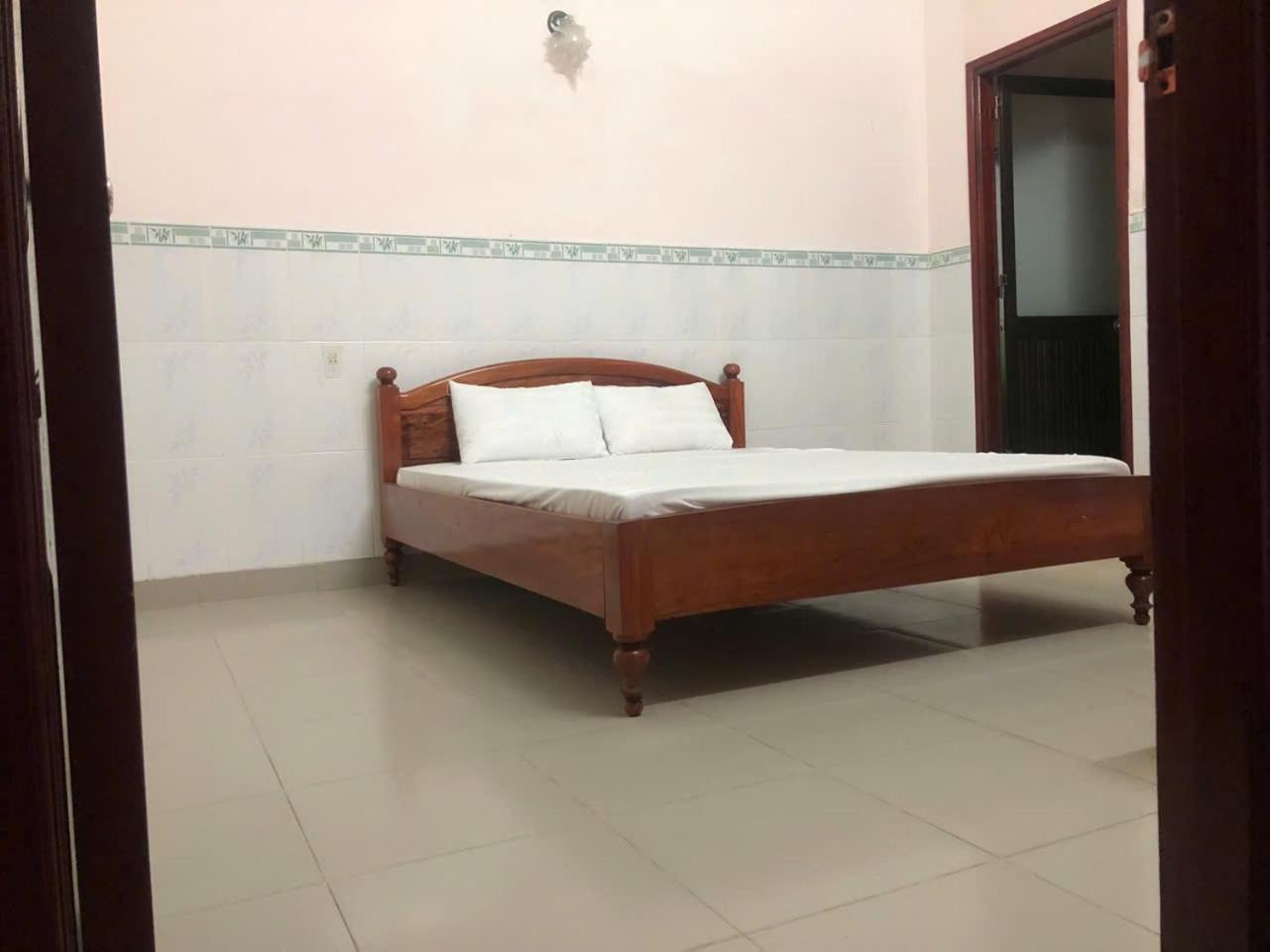Bed and Breakfast Khach San Quoc Viet Bảo Lộc Exterior foto